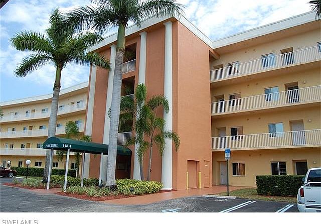 1st image of 14831 Park Lake Dr APT 204