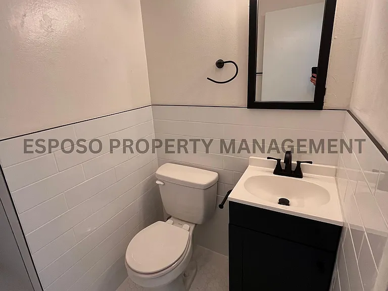 1944 E Fedora Ave #1944 — Photo 9