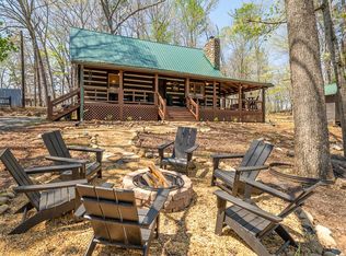 33 Foxhound Dr, Ellijay, GA 30540
