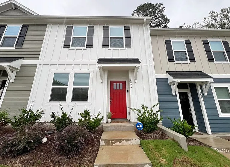 3096 Spline Cir — Photo 1