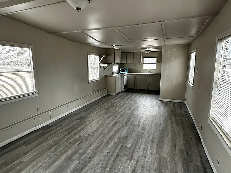 80 San Antonio St #80 — Photo 2