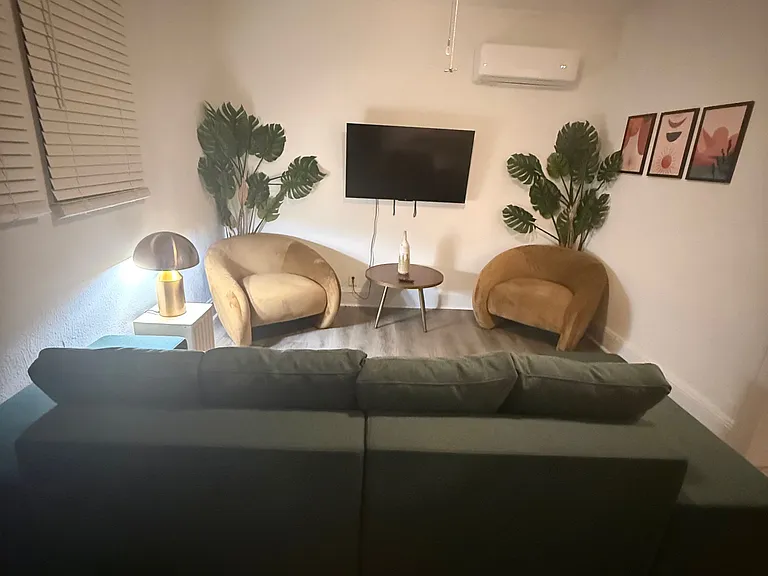 263 A View — Photo 18