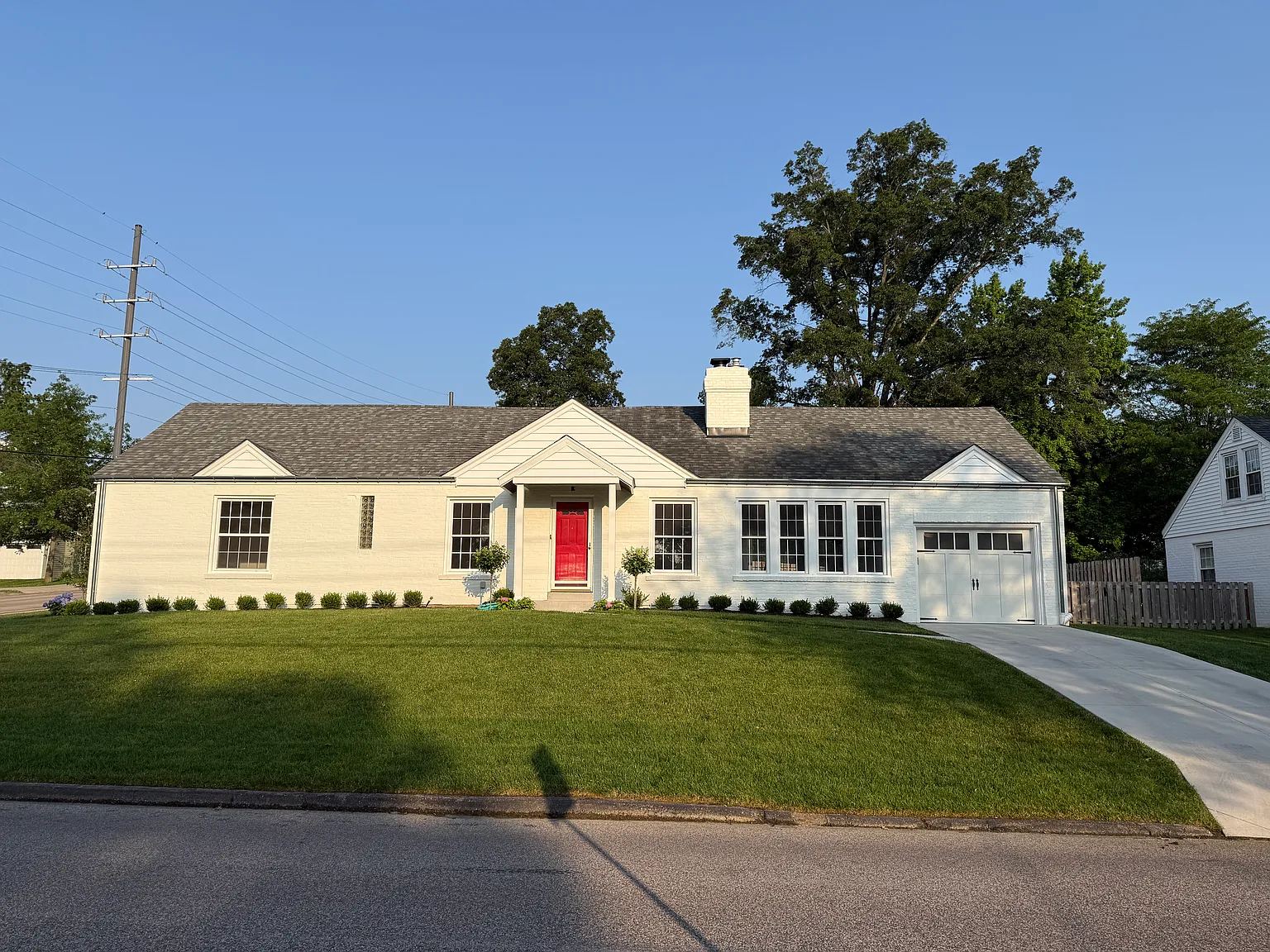 901 Wood Ave photo 1
