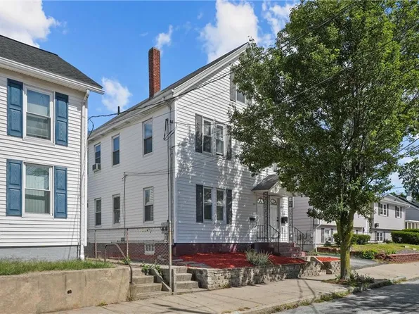 147-149 Warren Ave, Pawtucket, RI 02860