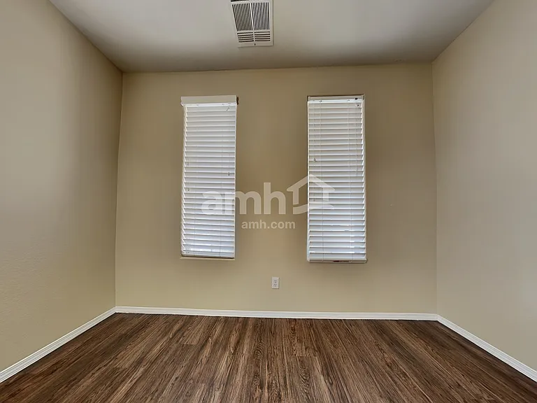 9875 Travis Lake Ct — Photo 20