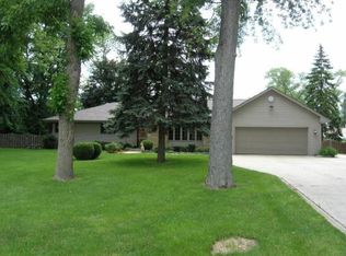 1410 S Cornell Ave, Villa Park, IL 60181