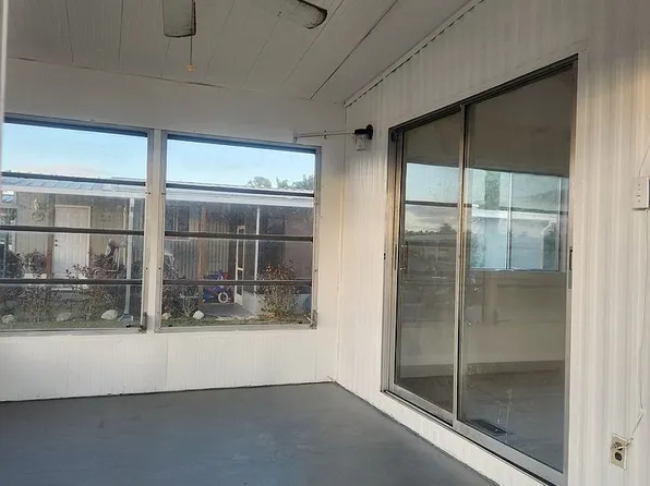 201 Foxwood Ln, Naples, FL 34112