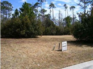 600 Landing Ln, Pensacola, FL 32507