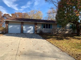 8776 N Richmond Dr, Effingham, IL 62401