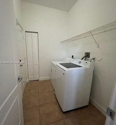 3rd image of 1837 NE 37th Pl #1837
