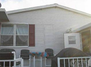 4181 68th St N, Riviera Beach, FL 33404