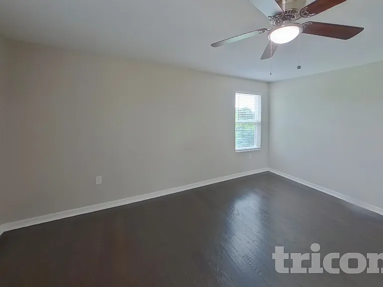 10710 Southern Forest Dr — Photo 7