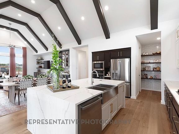 7th image of this home