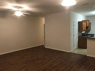 5th image of 123 Farrah Ave #123