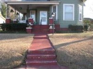 504 E Burleson St, Marshall, TX 75670