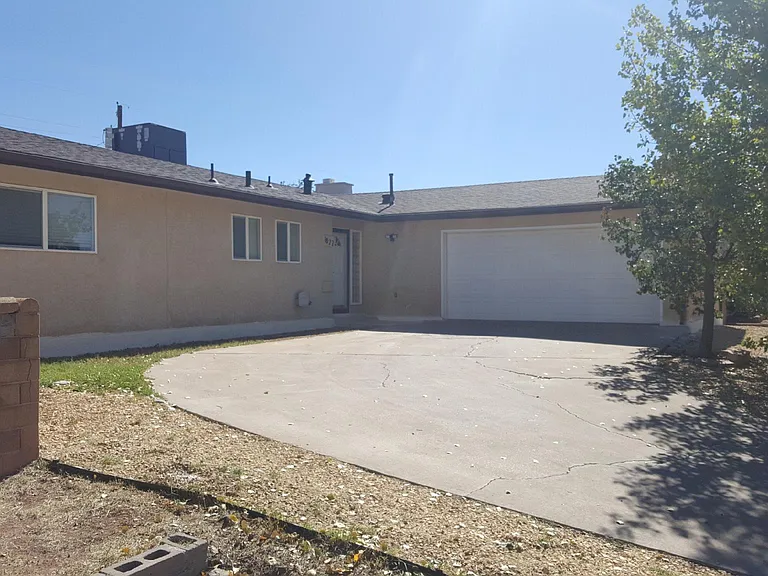 1822 Pontiac Dr — Photo 5