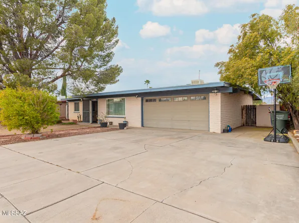 7641 E Dogwood St, Tucson, AZ 85730