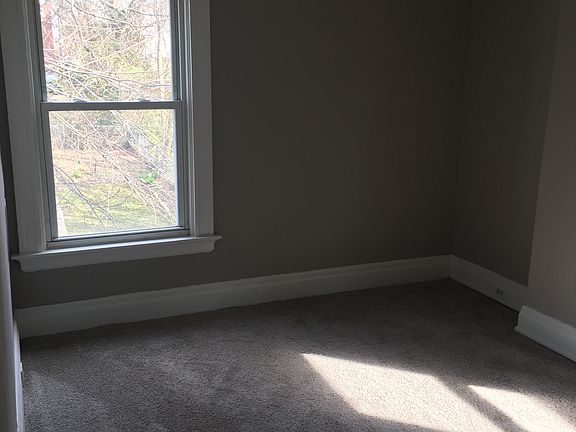 5th image of 5110 Silver St