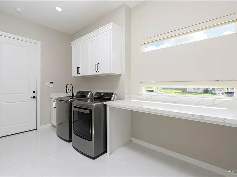 7305 N 25th Ln — Photo 21
