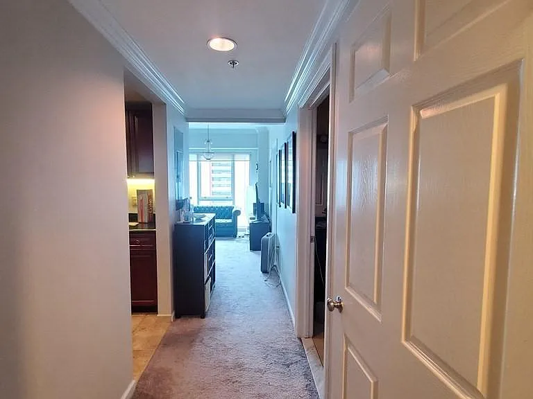 1 Nassau St #1401 — Photo 9