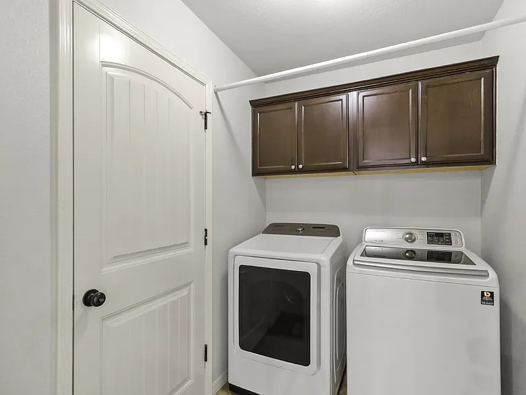 14222 Poets Rock Ln — Photo 3