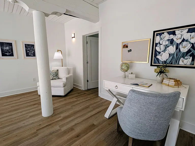 Overton Lofts — Photo 97