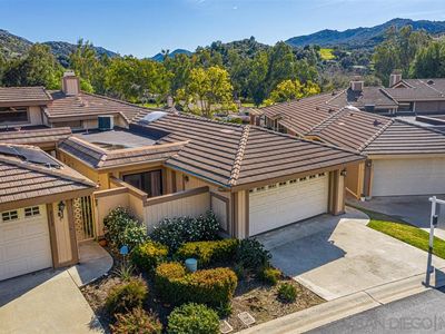 8549 Circle R Valley Ln, Escondido, CA, 92026