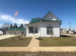 316 N Dearborn St, Maquoketa, IA 52060