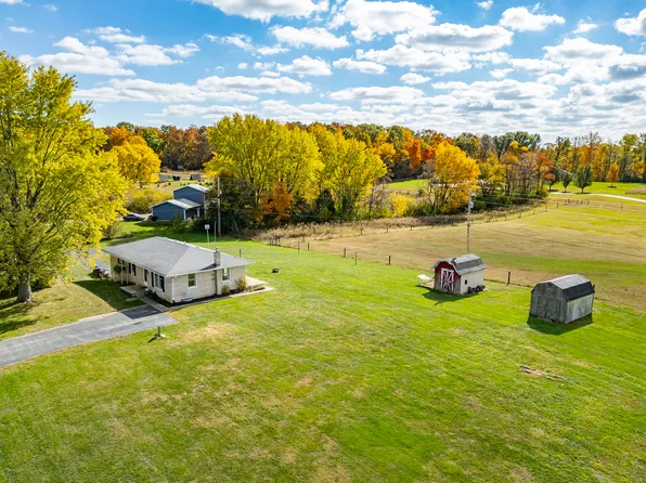 16261 E 265 N, Columbus, IN 47203