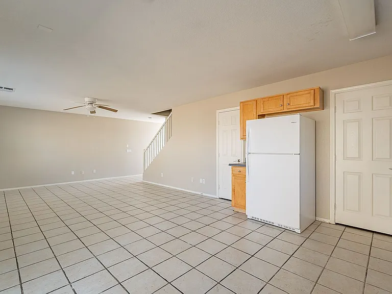 2420 E Gleneagle Dr — Photo 12