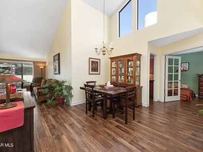 616 W Kendale Ln, Thousand Oaks, CA, 91360