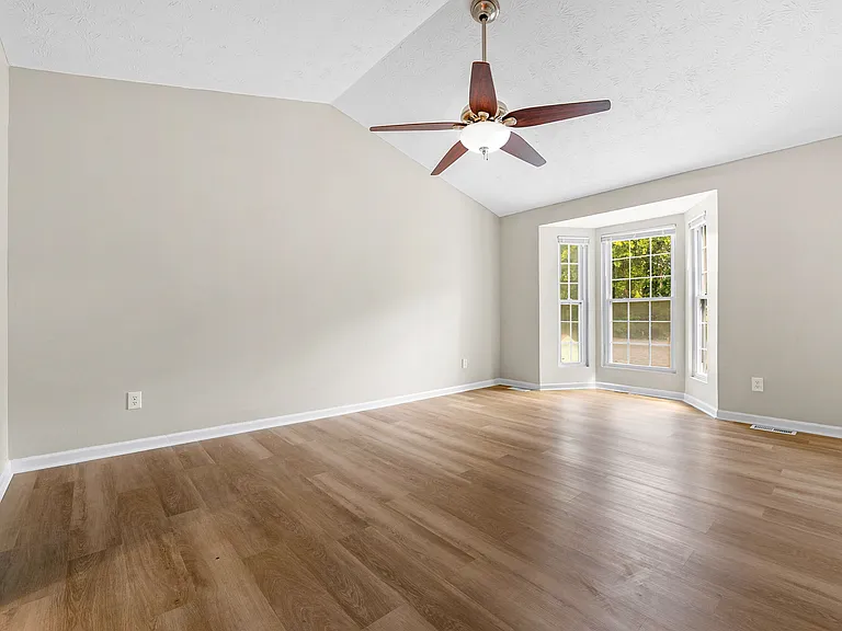 5075 N Bridges Dr — Photo 20