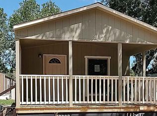 2125 E Mulberry St TRAILER 85, Angleton, TX 77515