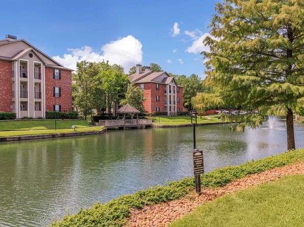 455 Wildwood Forest Dr APT 10204