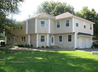 75 Alexander Ave, Parsippany, NJ 07054