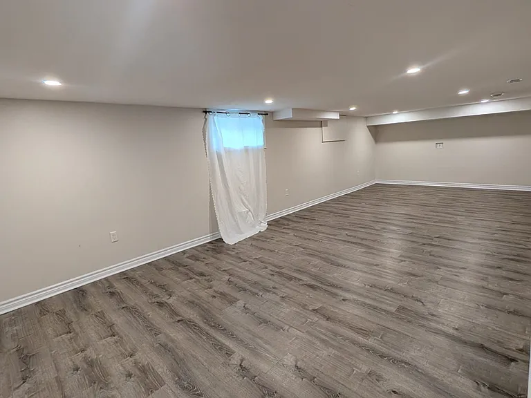 175 Colcleugh Ave — Photo 22