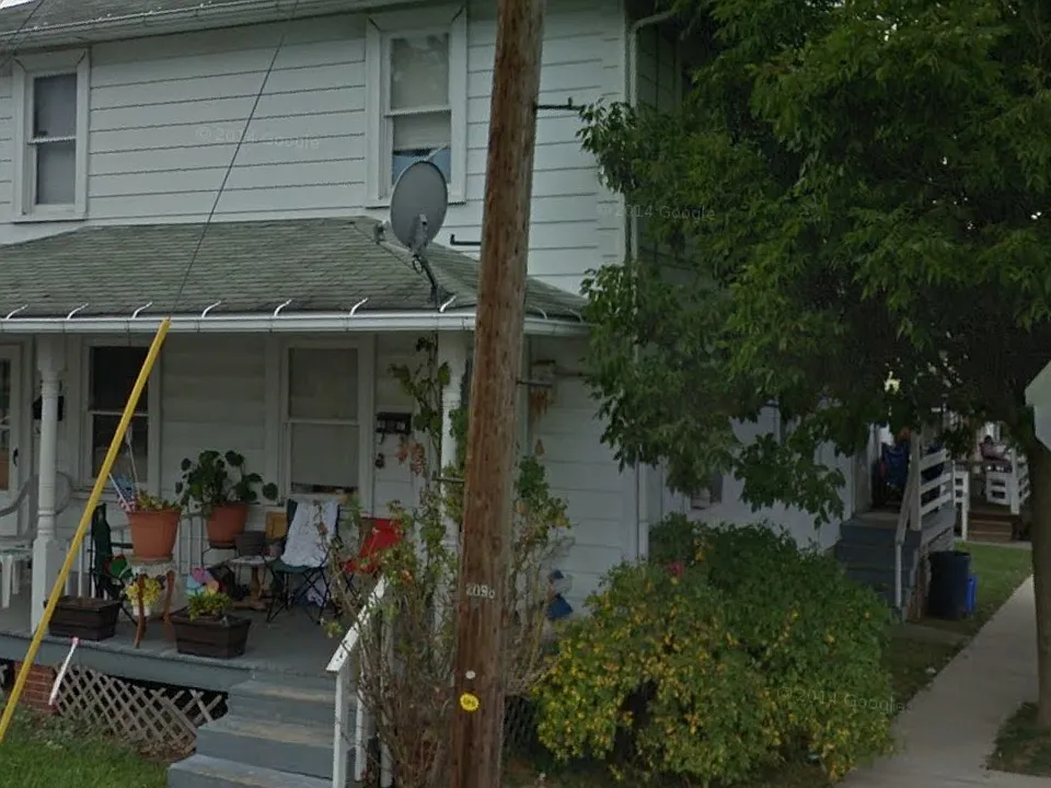 1001 S Cameron St