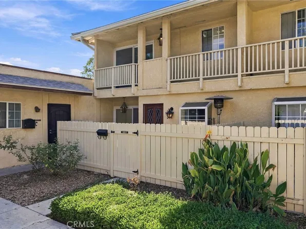 8020 Canby Ave Unit 5, Reseda, CA 91335