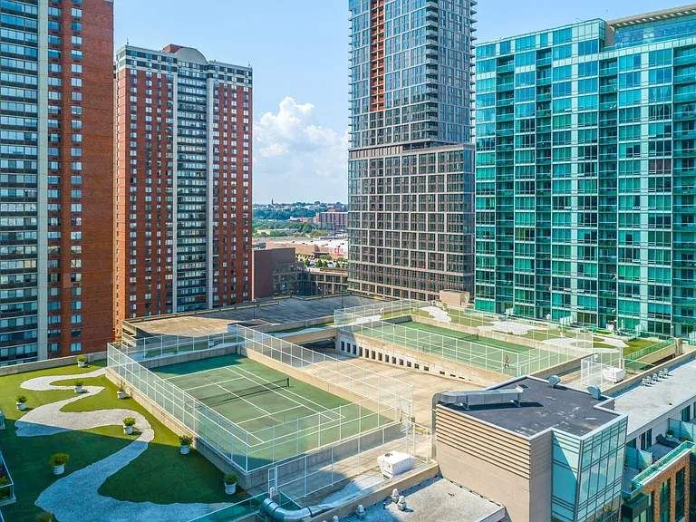Rooftop tennis courts at Newport Swim and Fitness
