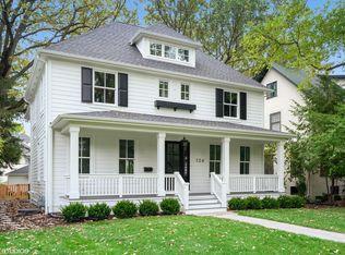 124 Broadway Ave, Wilmette, IL 60091