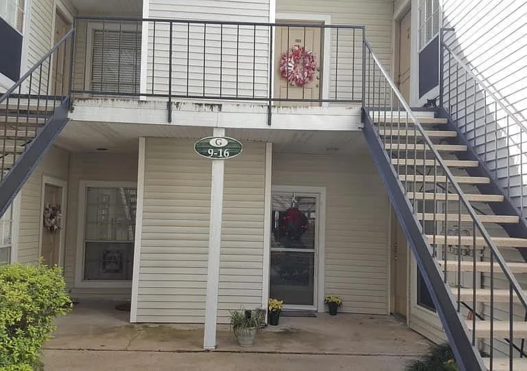 9809 Richmond Ave #G12 — Photo 32