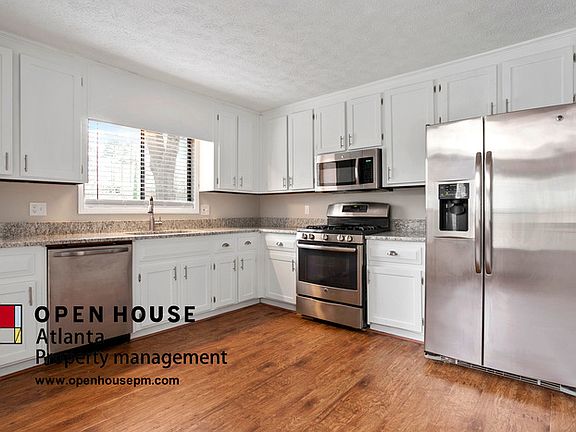 4th image of 2580 Kingsley Dr NE