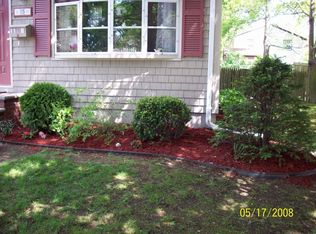 15 Keswick Rd, Brockton, MA 02302
