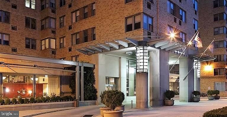 1st image of 2601 Pennsylvania Ave APT 1101