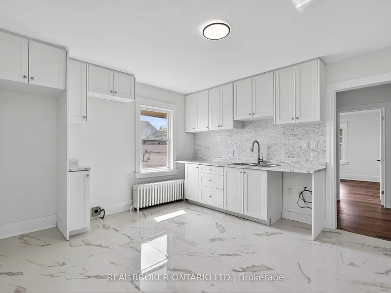 4417A Ellis St — Photo 14