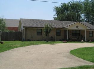 130 Main St, Buffalo, TX 75831