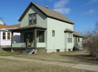 1408 16th Ave, Menominee, MI 49858