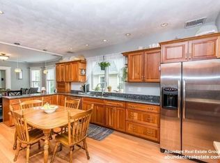 72 Trowbridge St, Arlington, MA 02474