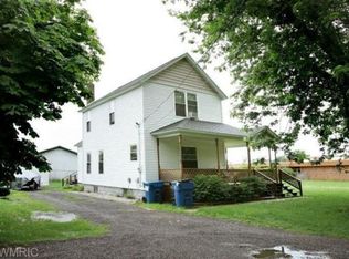 1408 Olmstead Rd, Kalamazoo, MI 49048