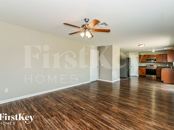 5th image of 123 SW 19th Ter